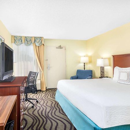 Baymont By Wyndham Savannah Midtown Eksteriør billede