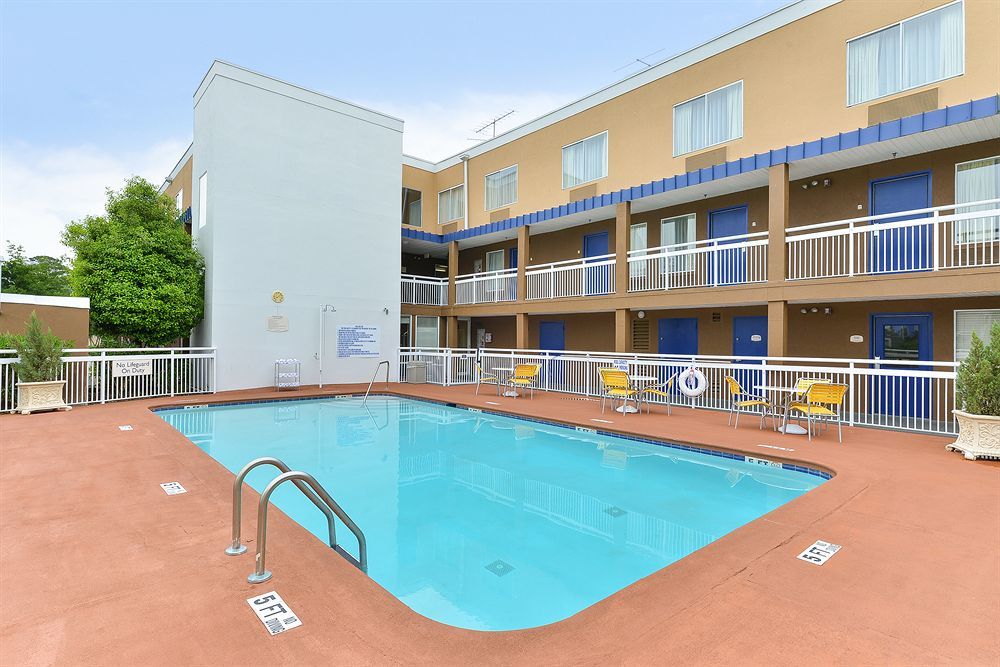Baymont By Wyndham Savannah Midtown Eksteriør billede